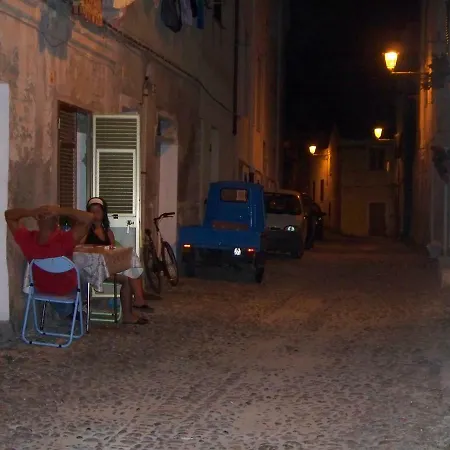Lauretta Alghero
